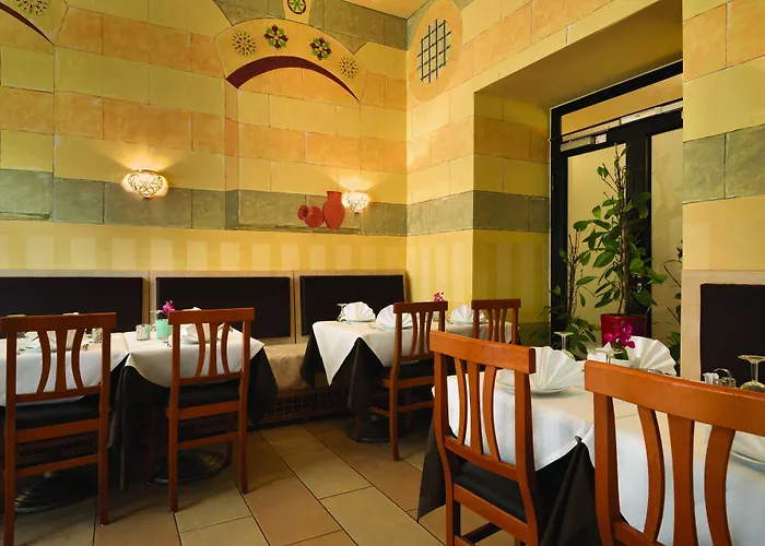 Ramada By Wyndham Frankfurt Station 美因河畔法兰克福