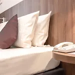 Ramada By Wyndham Frankfurt Station Francfort-sur-le-Main
