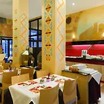 Ramada By Wyndham Frankfurt Station