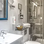 Ramada By Wyndham Frankfurt Station 4*