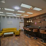 Ramada By Wyndham Frankfurt Station Hotel 4*