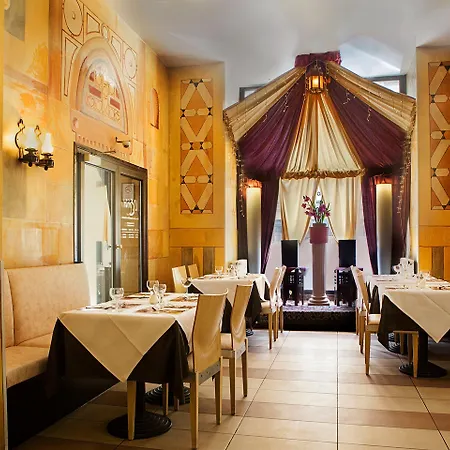 Ξενοδοχείο Ramada By Wyndham Frankfurt Station 4*