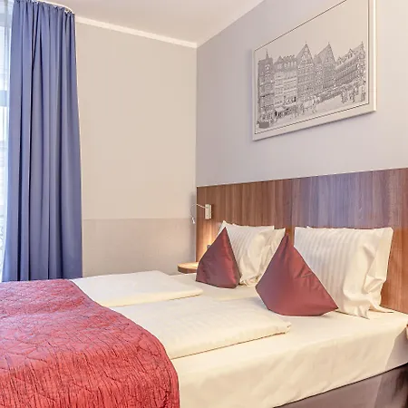 Ramada By Wyndham Frankfurt Station Frankfurt am Main