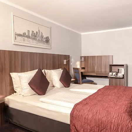 Ramada By Wyndham Frankfurt Station 4* Φραγκφούρτη