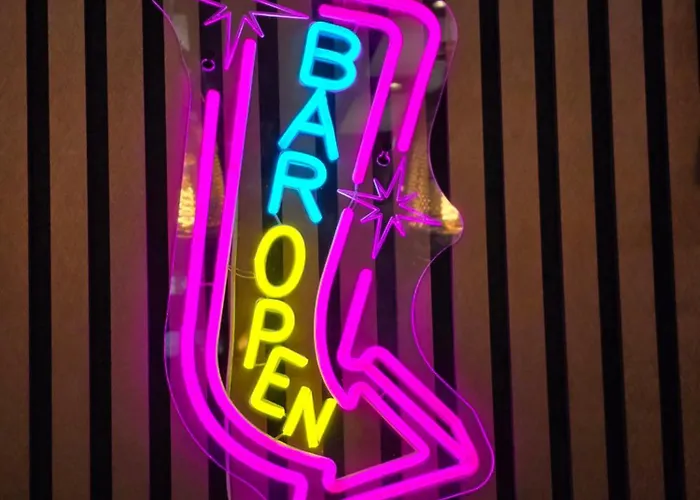 Ramada By Wyndham Frankfurt Station 4*