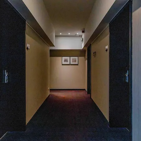 מלון Ramada By Wyndham Frankfurt Station